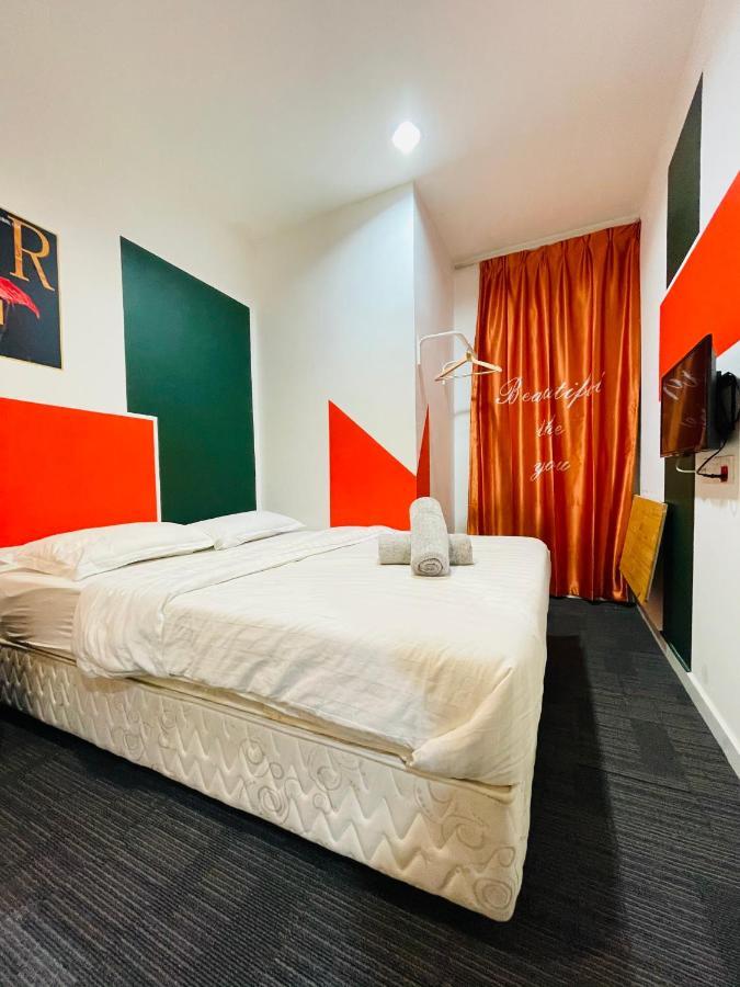 Allbes Parklands Hotel Кланг Экстерьер фото