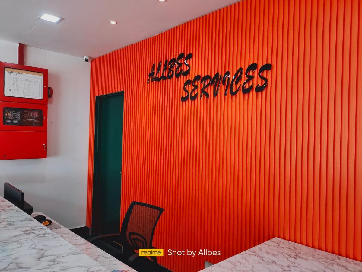 Allbes Parklands Hotel Кланг Экстерьер фото